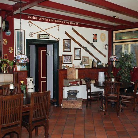 Motel Оостворне Екстериор снимка