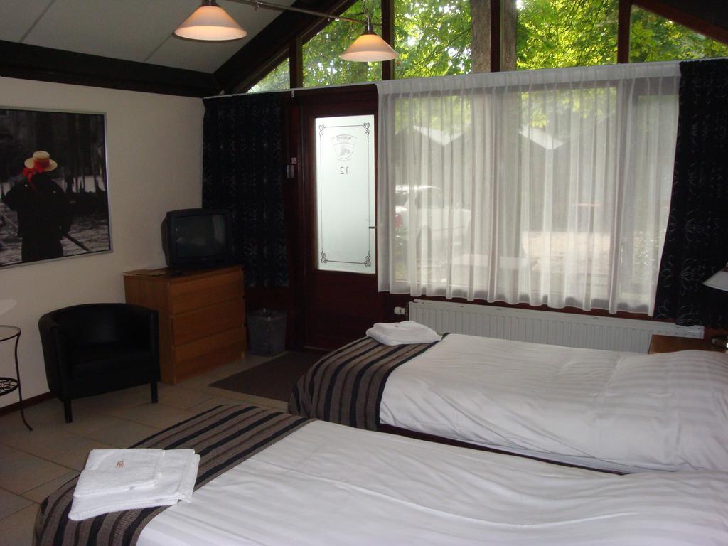 Motel Оостворне Екстериор снимка