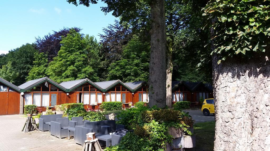 Motel Оостворне Екстериор снимка
