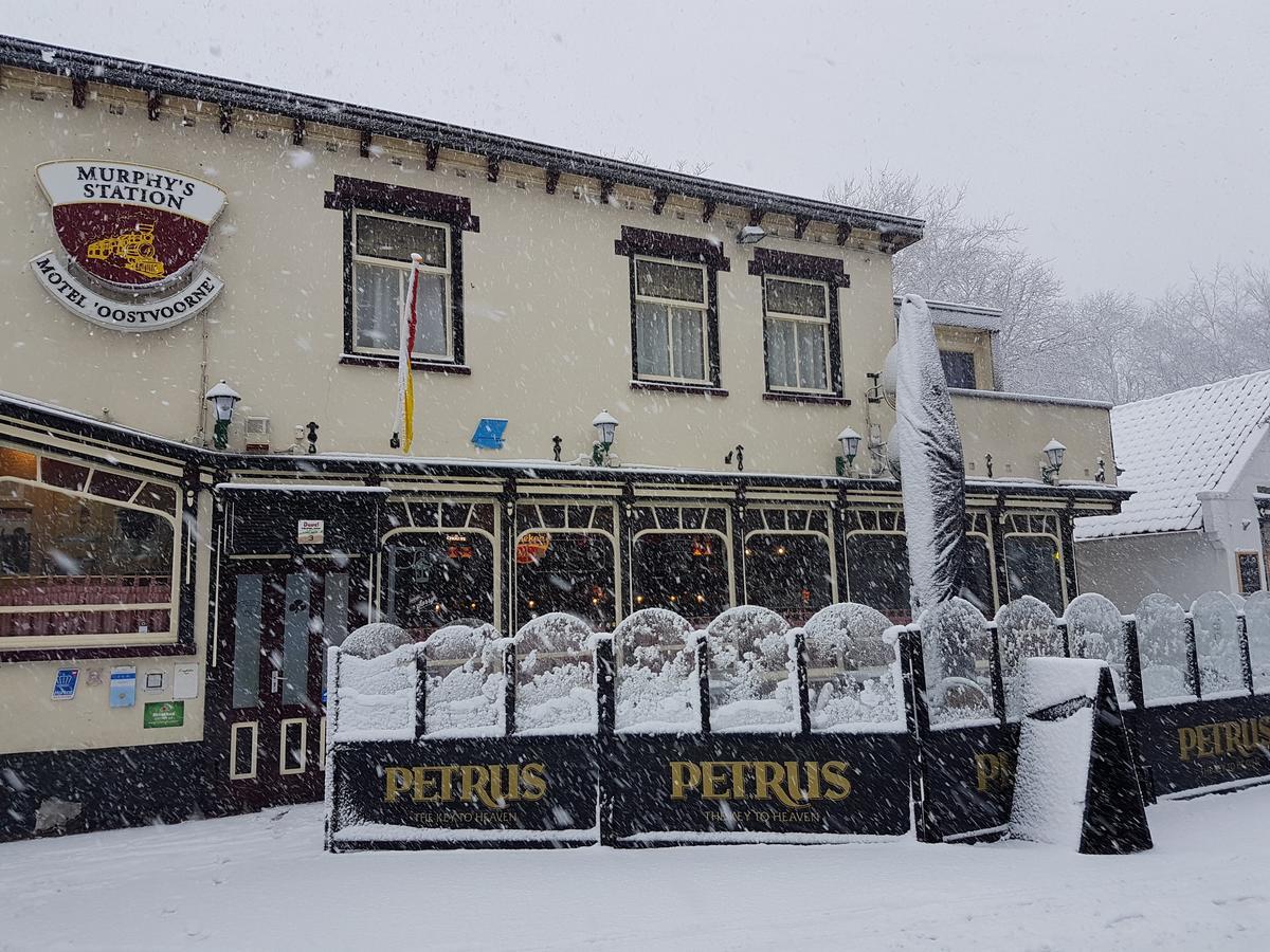 Motel Оостворне Екстериор снимка