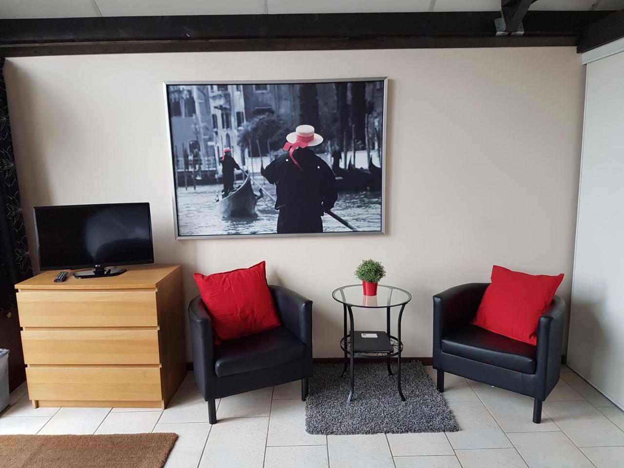 Motel Оостворне Екстериор снимка
